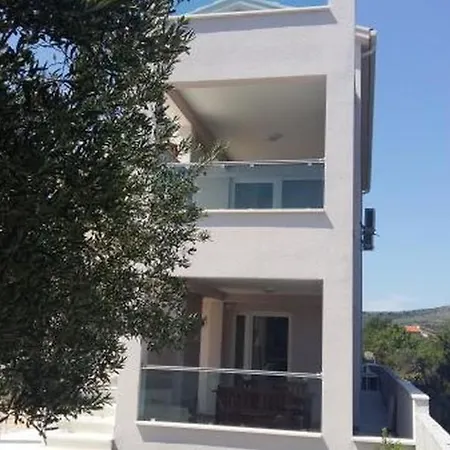 In With Balcony, Air Conditioning, Wifi, Washing Machine 5173-1 Daire Rogoznica (Sibenik-Knin)