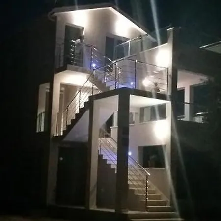 In With Balcony, Air Conditioning, Wifi, Washing Machine 5173-1 Daire Rogoznica (Sibenik-Knin)